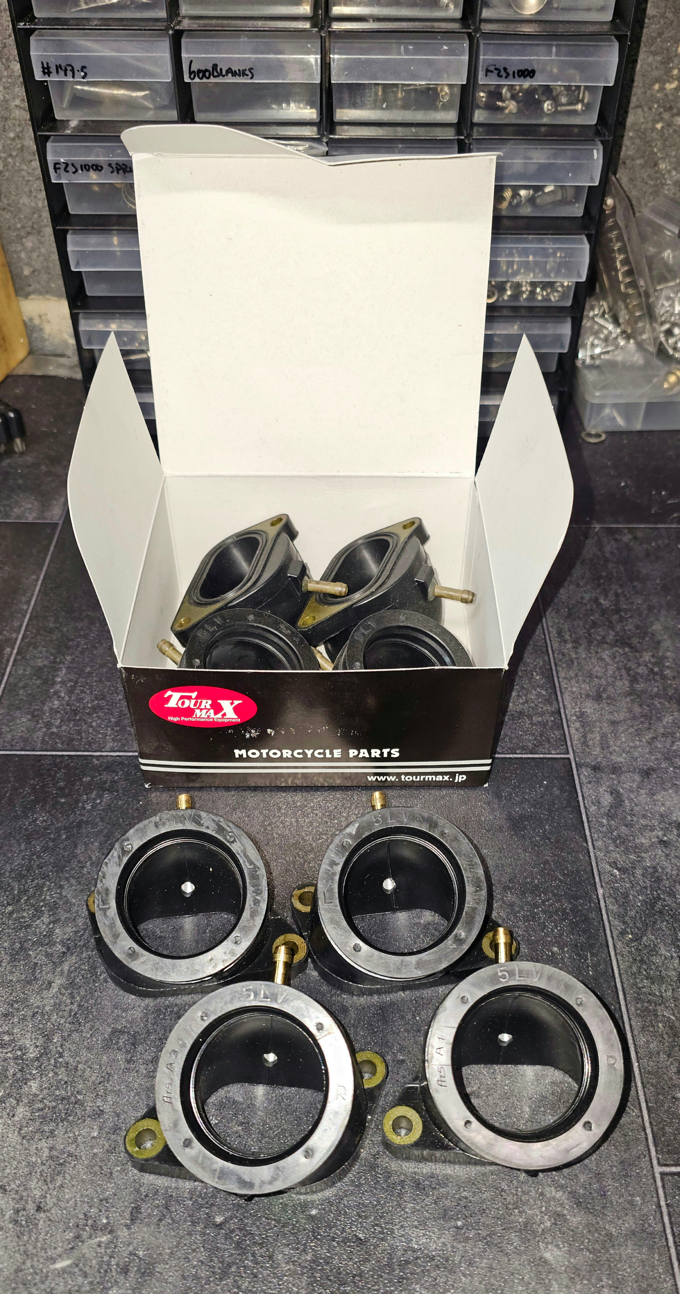 Tourmax Inlet rubbers FZS 1000 2001-2005 (Standard Unmodified)