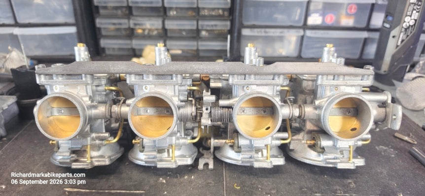 Suzuki gsf 1200 Bandit mk1 Carburettors
