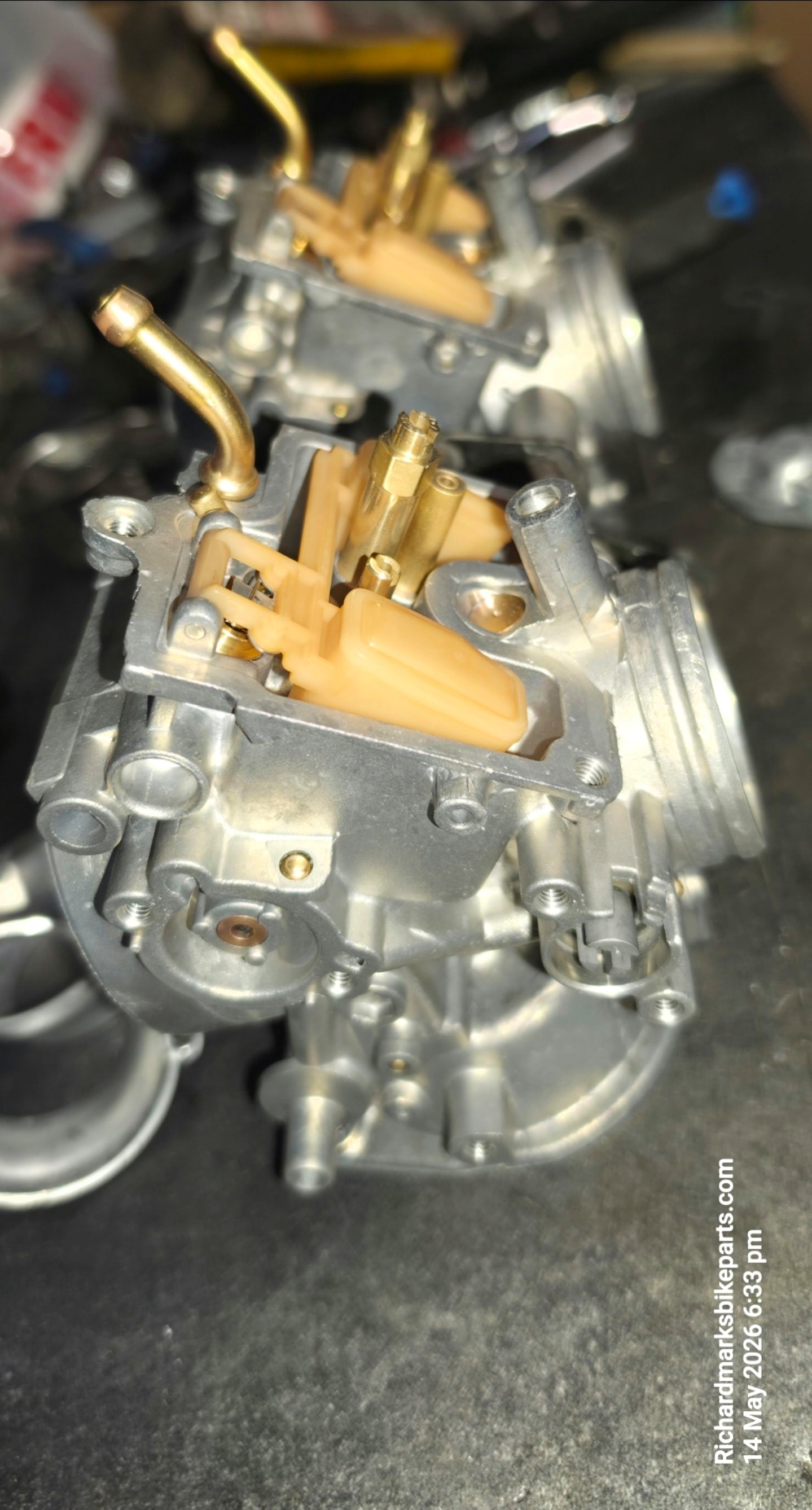 Suzuki SV650 1999 - 2002 Carburettor refurbishment