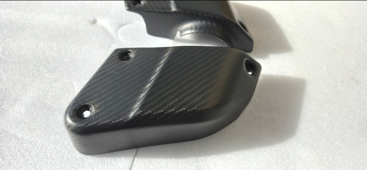 Yamaha fzs 1000 carbon fibre airbox covers used part