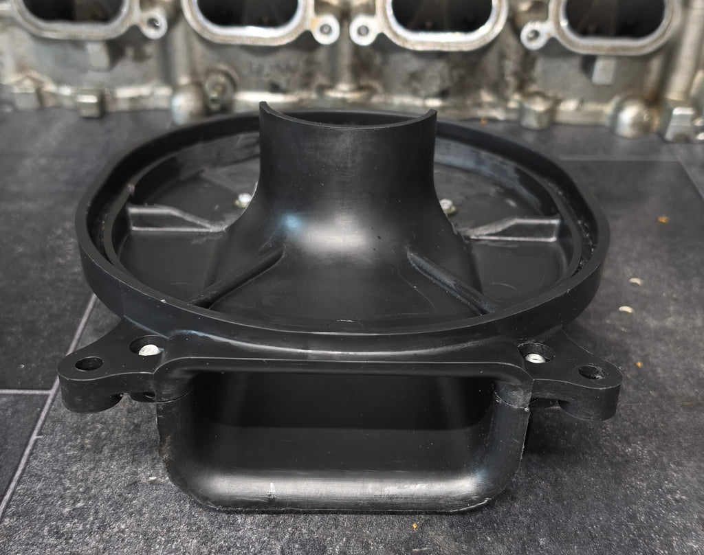 Modified Airbox lid for the Ivan's 'Full-Monty' Jet kit Yamaha FZS 1000