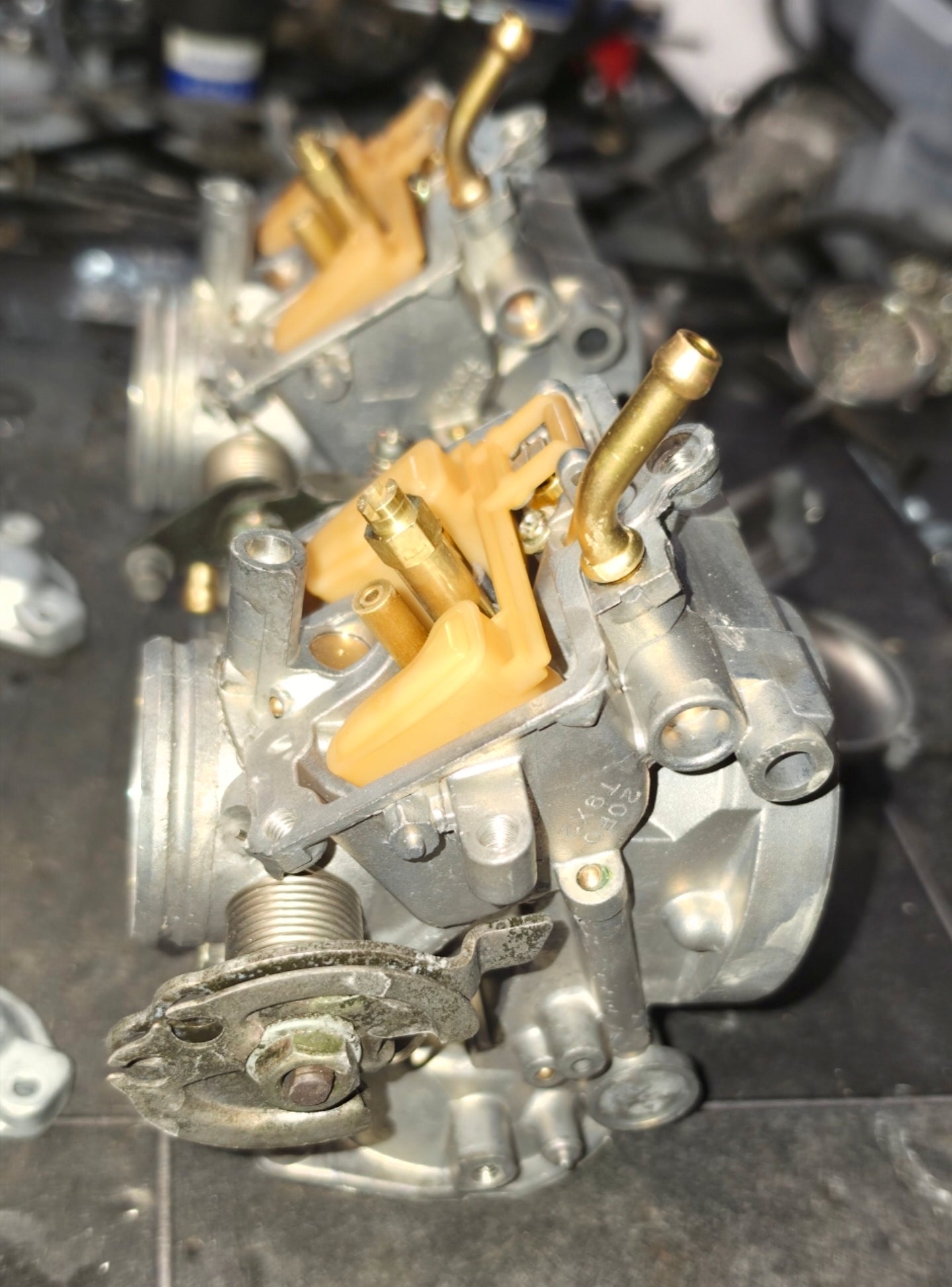 Suzuki SV650 1999 - 2002 Carburettor refurbishment
