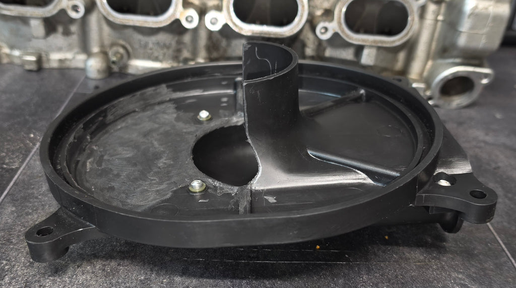 Modified Airbox lid for the Ivan's 'Full-Monty' Jet kit Yamaha FZS 1000
